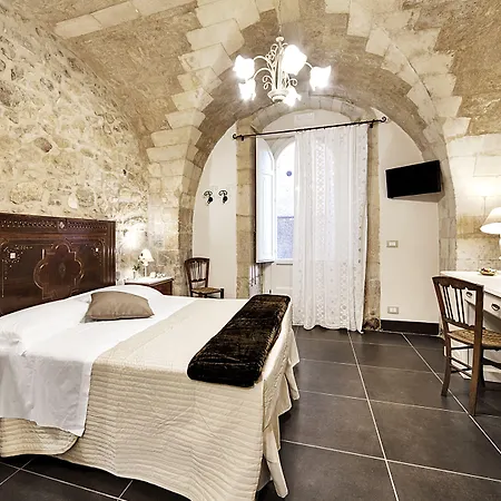 사비니리카 게스트하우스 4*