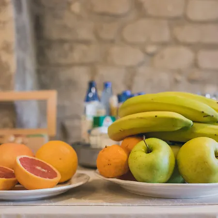 사비니리카 게스트하우스 4*